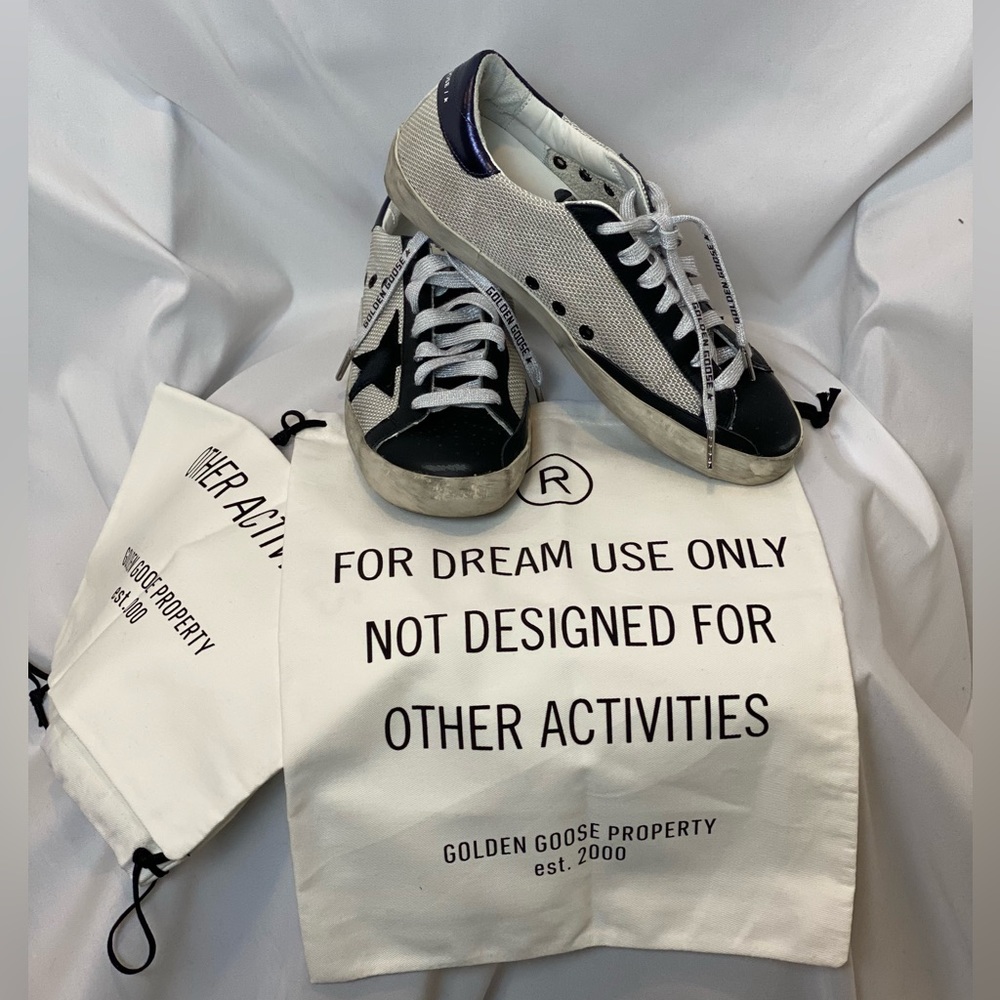 Men’s Golden Goose star sneaker with special edition laces Size 43